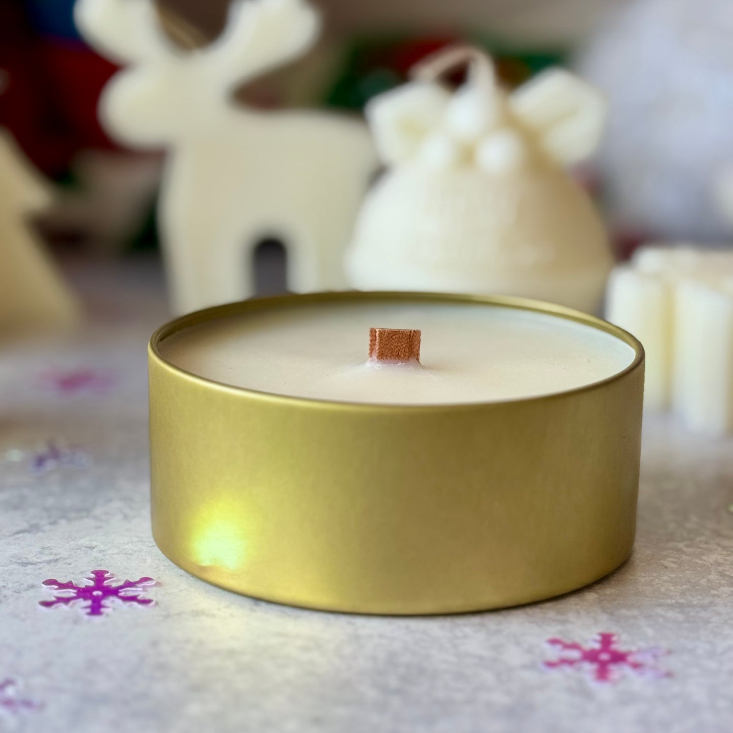 Merry & Bright - Wooden Wick Golden Tin